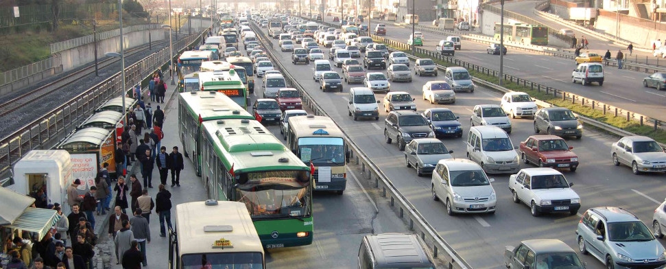 Zahl der Fahrzeuge in der Türkei auf Rekordhoch