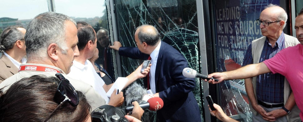 „Es war ein Fehler, diese Leute nicht zur rechten Zeiten verprügelt zu haben“