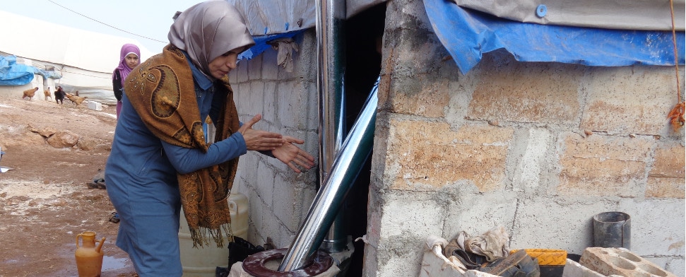 Die Odyssee Zeyneb Muallims: Gebildet, wohlhabend, auf der Flucht