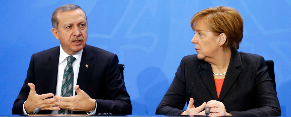 Erdoğan-Drohungen: DİTİB sitzt zwischen den Stühlen