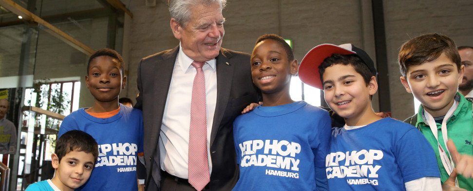 Gauck: Bildungserfolg hängt weiter zu sehr von sozialer Herkunft ab