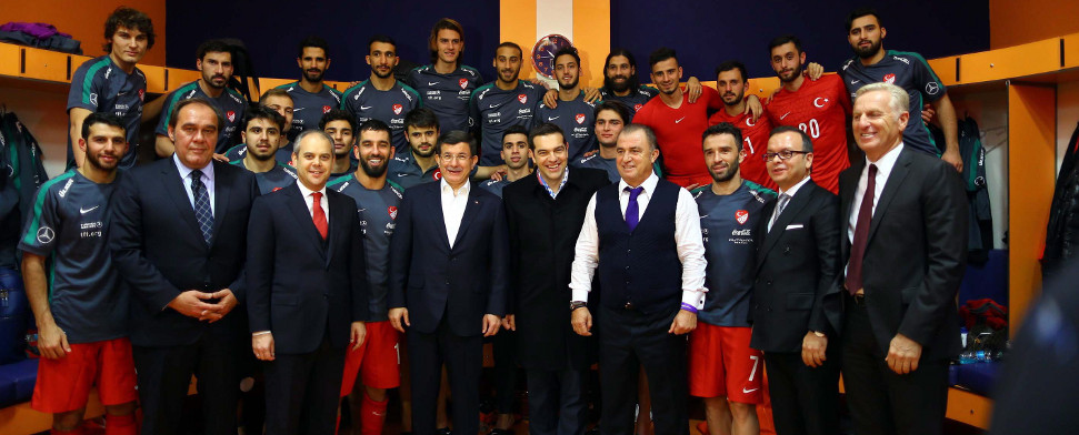 „Çipras“ zu Besuch: Griechenland und Türkei suchen den Schulterschluss