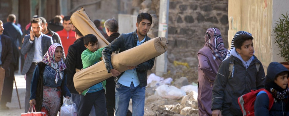 Bürgerkriegsähnliche Zustände in den türkischen Kurdengebieten: 200.000 Menschen auf der Flucht