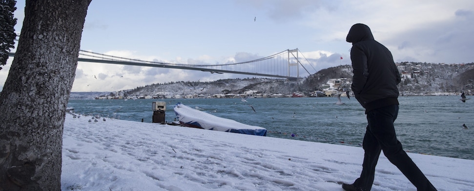 Schneefall schränkt Leben in Istanbul stark ein