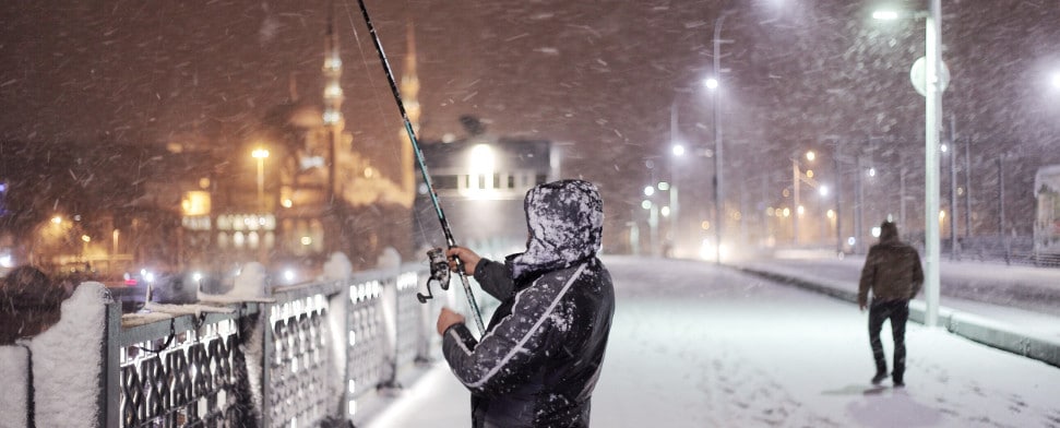 Schneefall in Istanbul: 200 Flüge gestrichen