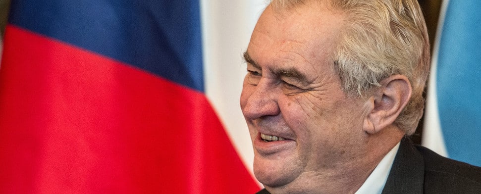 Tschechiens Präsident sieht die Flüchtlingskrise als Islamisierungskampagne der Muslimbrüder