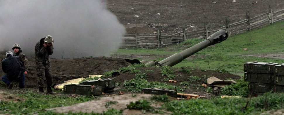 Kämpfe um Berg-Karabach: Baku erklärt Waffenruhe