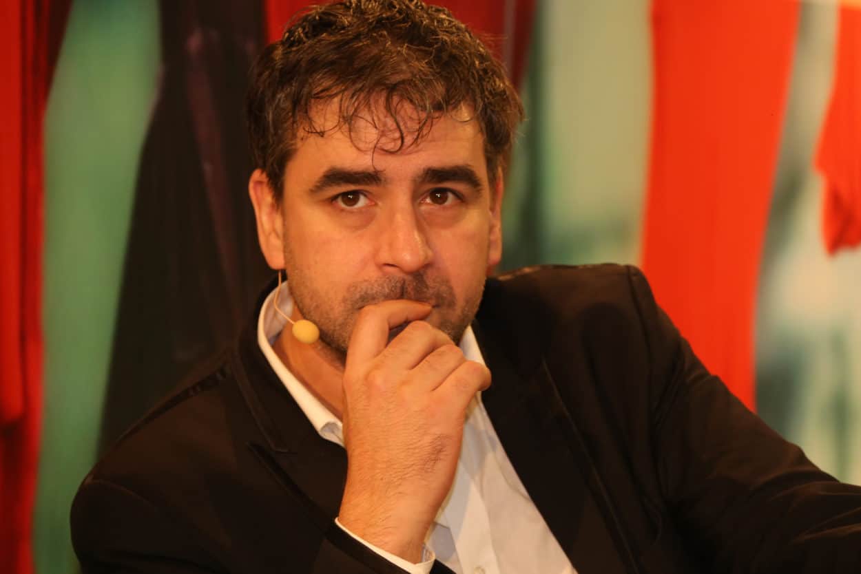 Botschafter Erdmann besucht Deniz Yücel