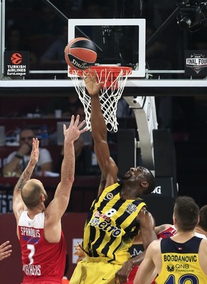 Fenerbahçe gewinnt Turkish Airlines Euroleague!