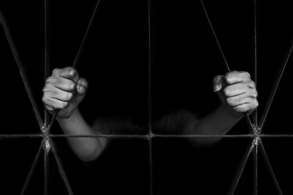 Hexenjagd mit Folgen: Mutter tötet Kind und begeht Selbstmord