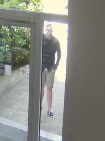 1.000 Belohnung: Polizei sucht nach Angriff auf türkischen Geschäftsmann nach Tätern