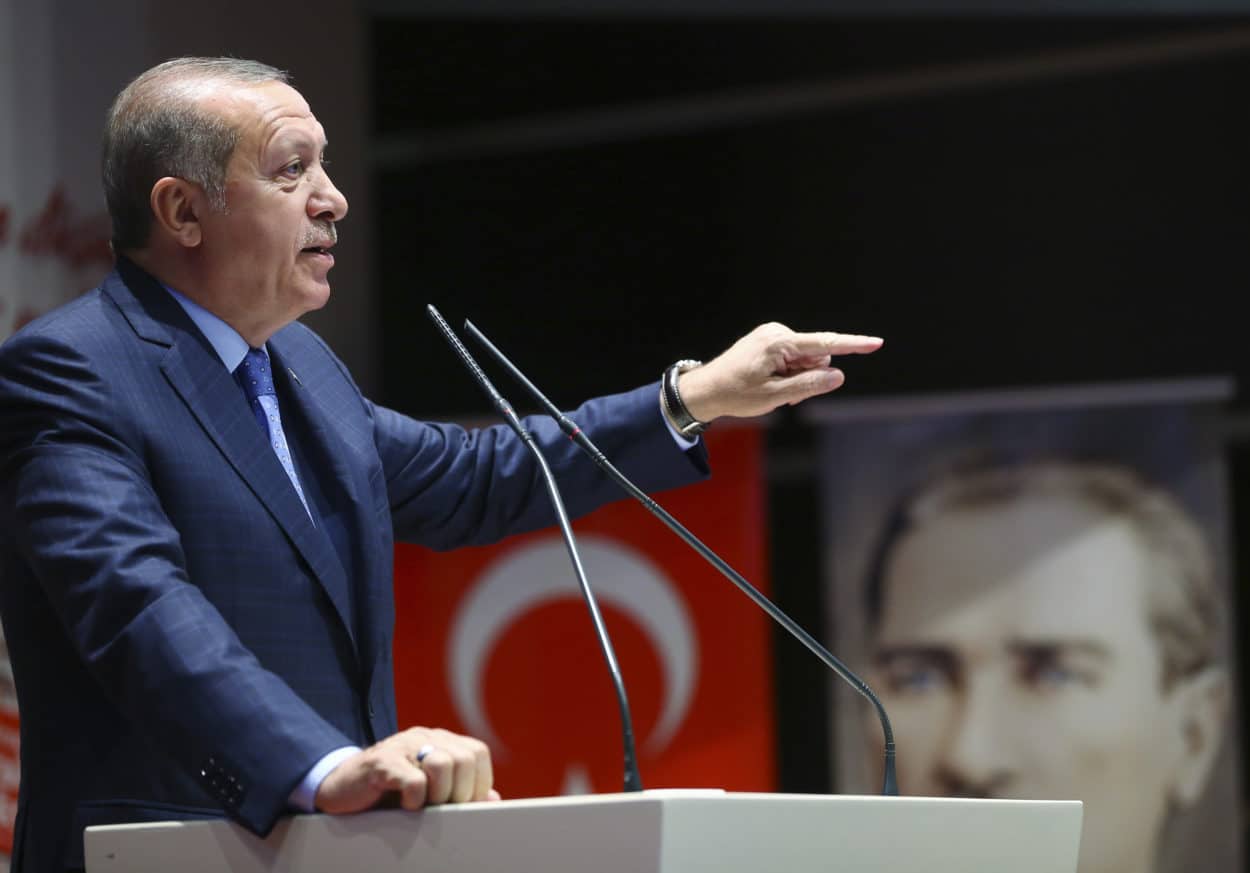 Erdoğan: „Ausnahmezustand sorgt für eine «komfortable und friedliche» Atmosphäre“