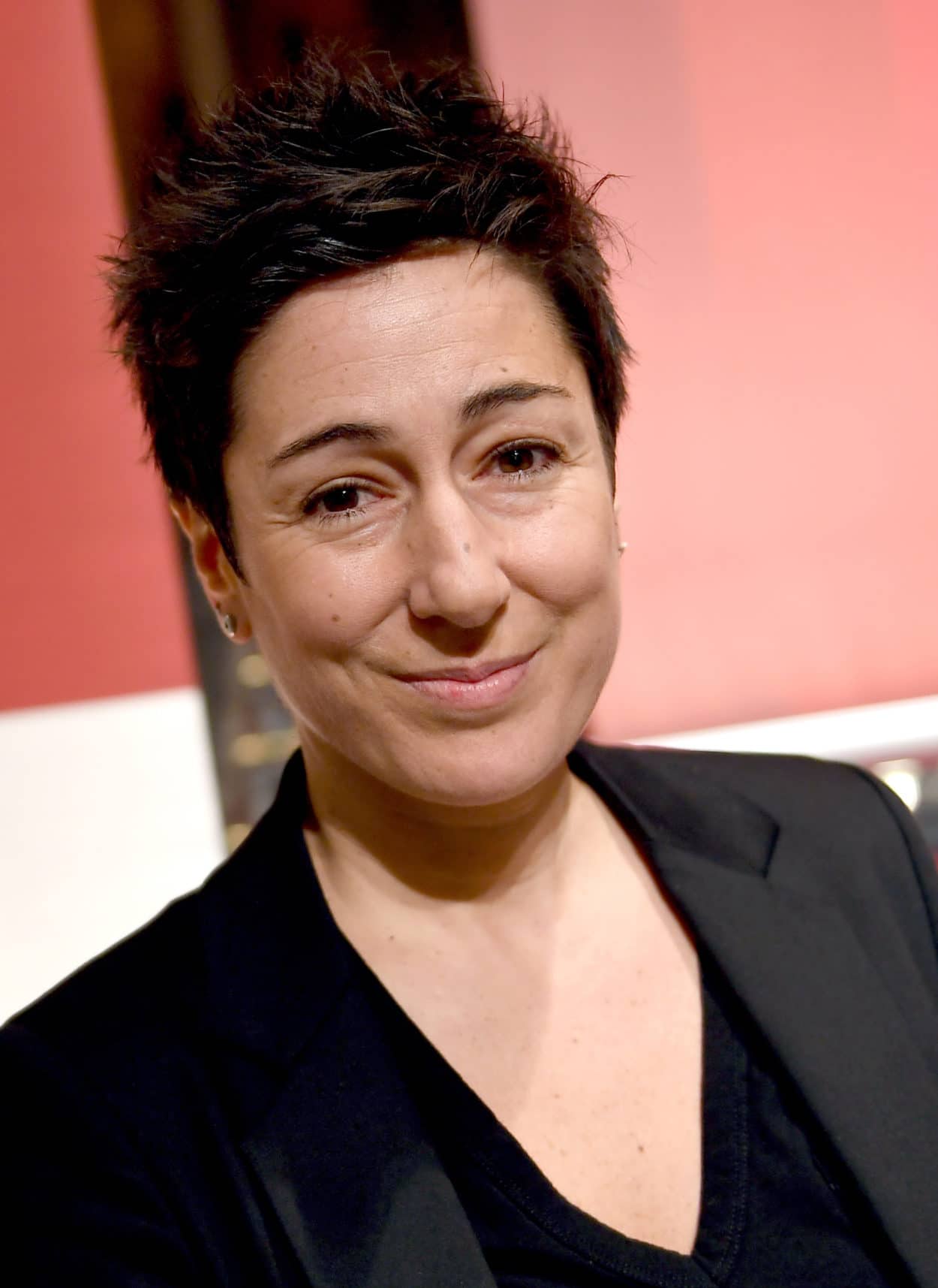 Dunja Hayali kontert Pöbler mit seinen Worten: «Emre du endgeiler Ficker warum so ein hass auf deutsche??»