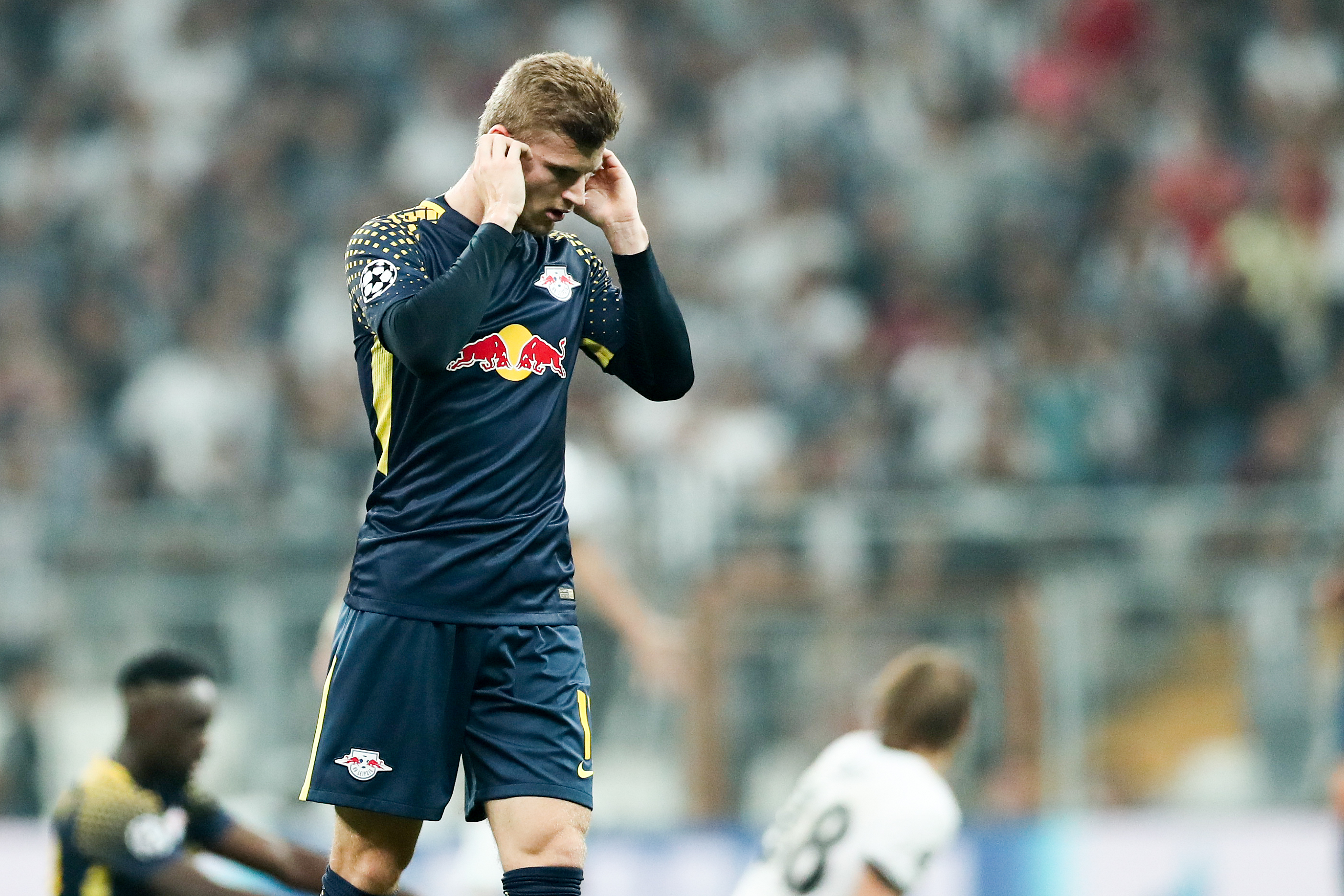 Timo Werner und RB Leipzig halten Atmosphäre im Vodafone Park nicht stand