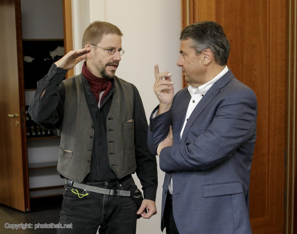 Gabriel trifft Steudtner – «Beeindruckender Mann»