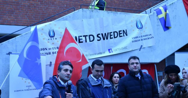 Cem Küçük ruft zu Folter auf