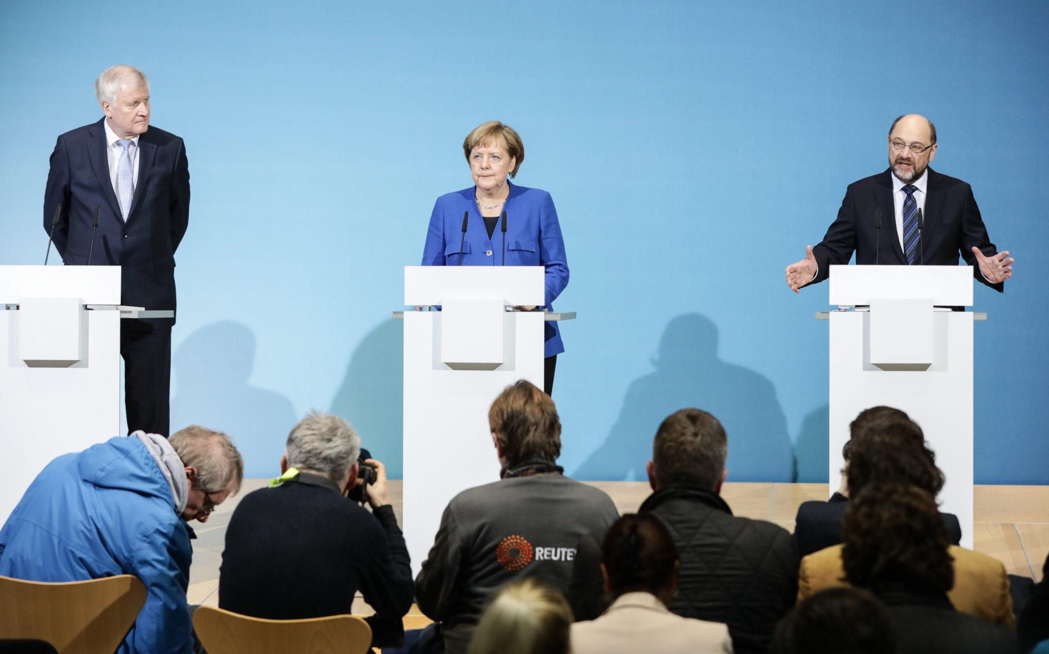 Fortsetzung der GroKo: Parteichefs wollen Koalitionsverhandlungen