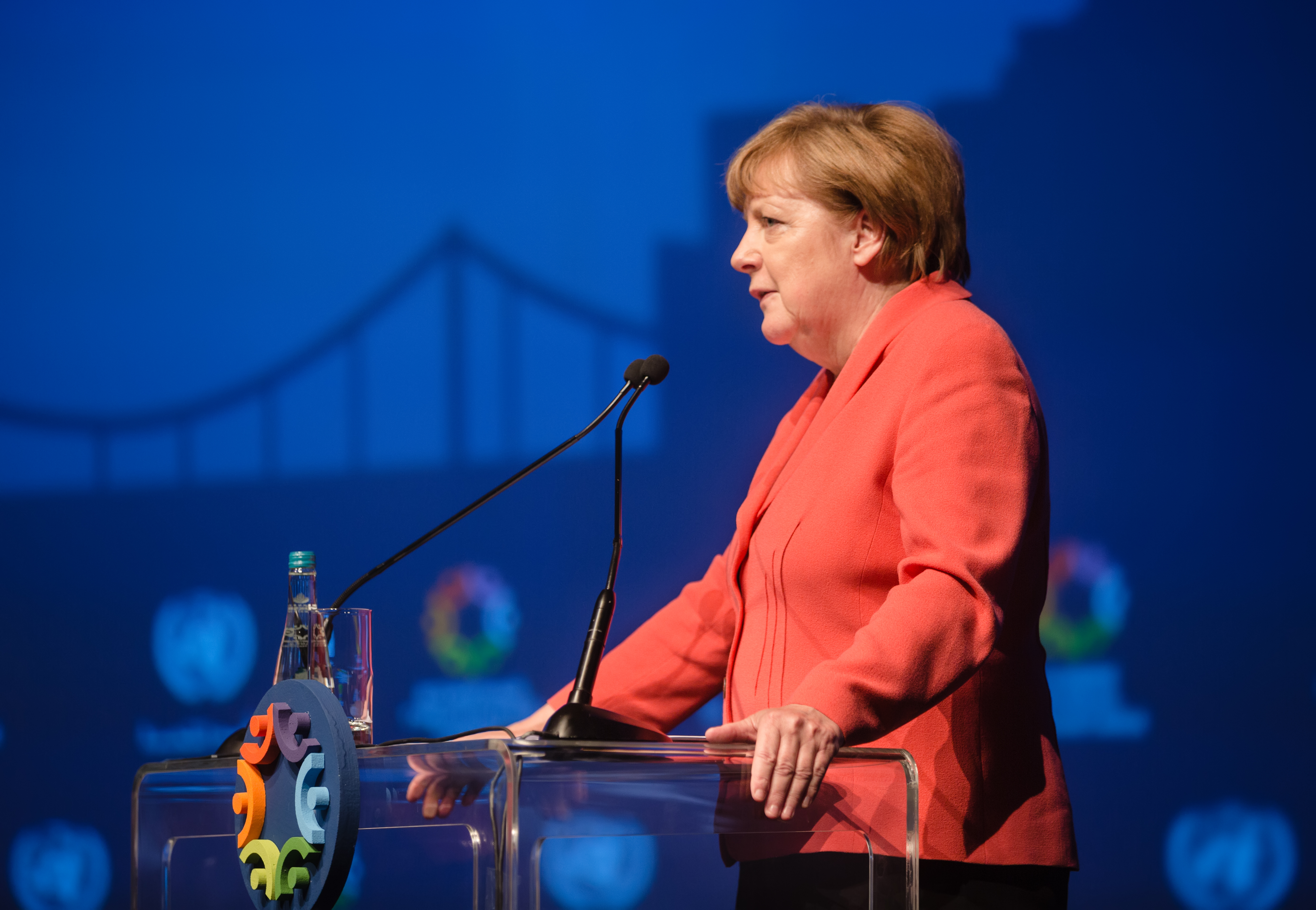 Yildirim besucht Merkel: Opposition fordert harten Kurs