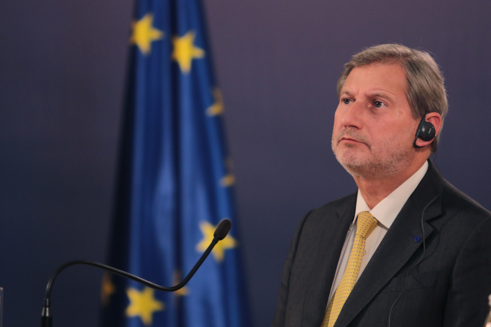 Interview mit EU-Kommissar Hahn: Rückschritte in der Türkei halten an