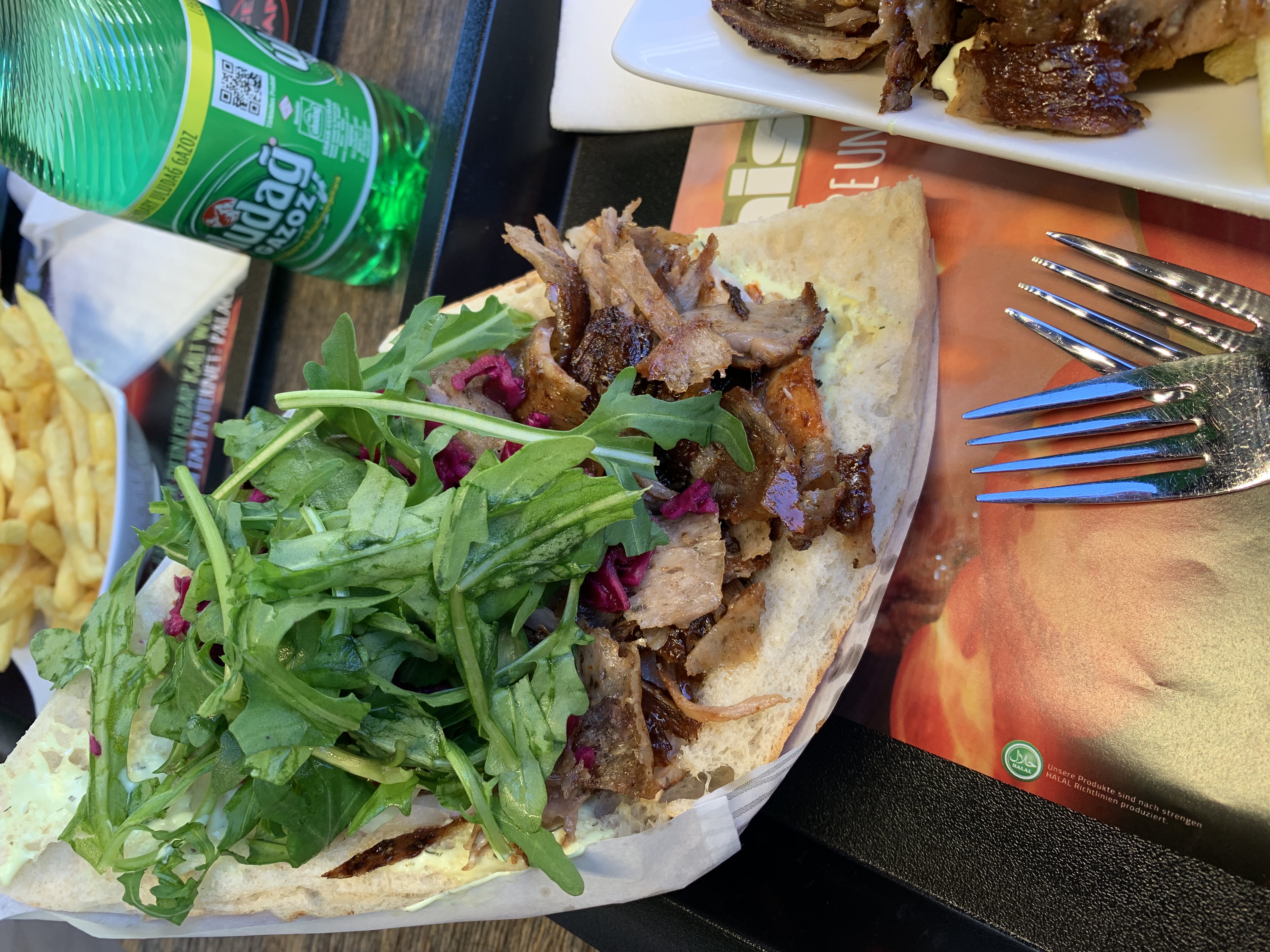 Döner, Pide, Lahmacun: Welche Läden sich in NRW lohnen