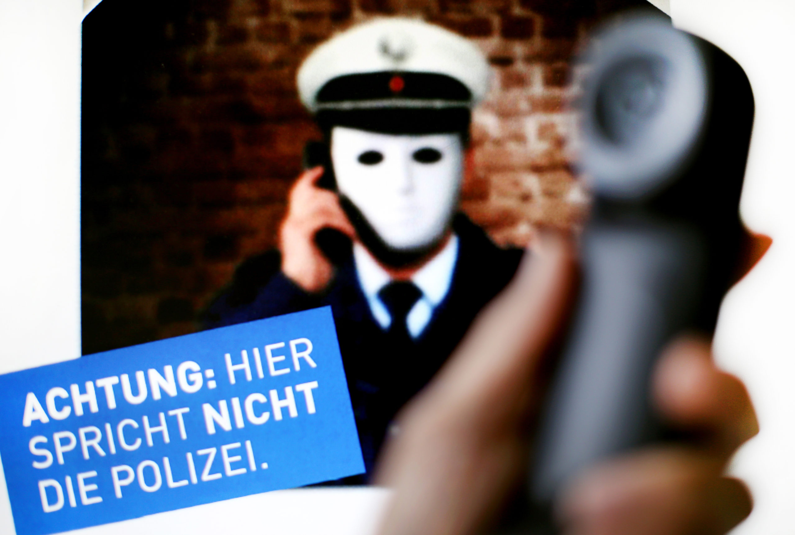 Deutsche und türkische Polizei zerschlagen großes Betrüger-Netzwerk
