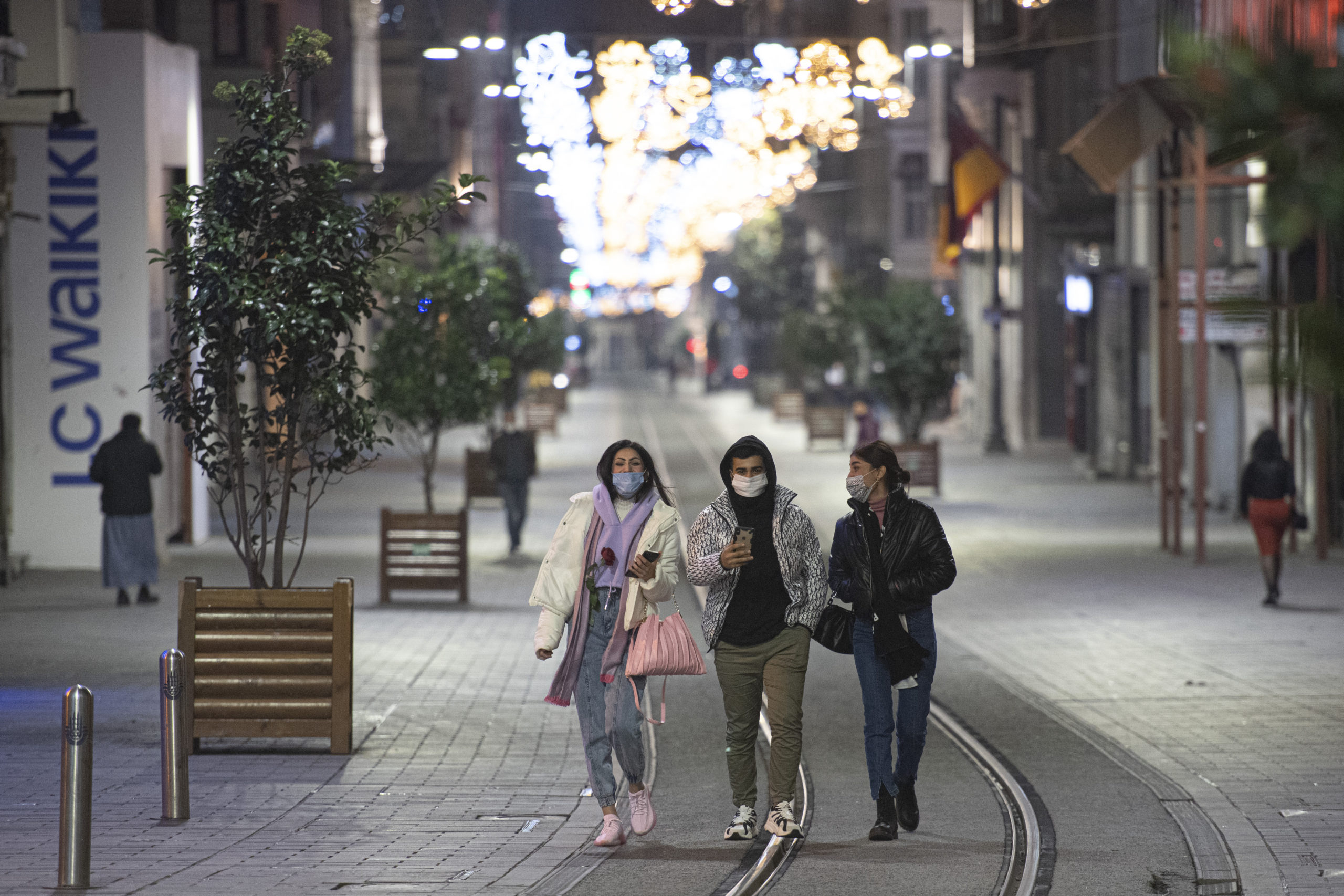 Ärzte warnen vor „Tsunami“: Türkei verschärft Maßnahmen noch einmal deutlich