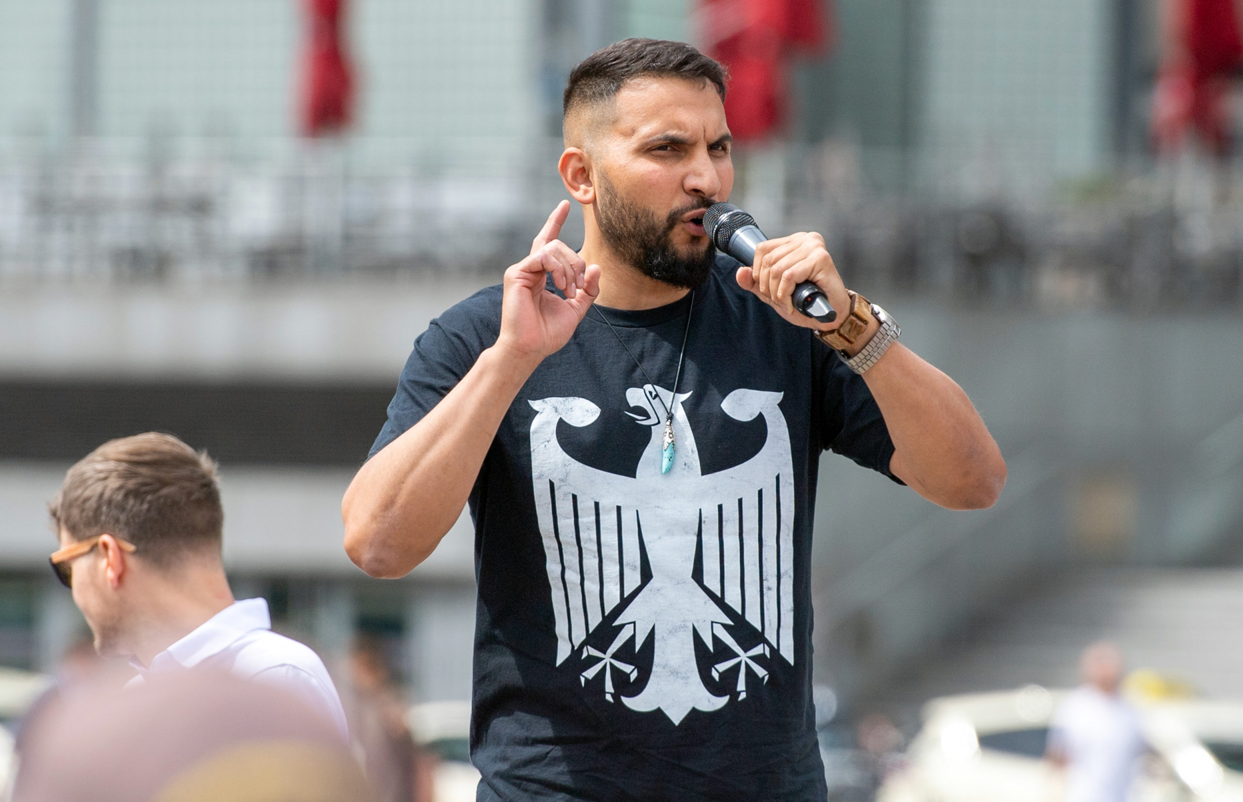 Flucht in die Türkei: Wer warnte Hildmann?