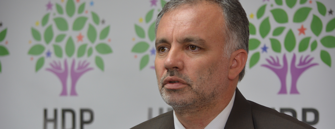 Inhaftierter HDP-Bürgermeister Ayhan Bilgen wird entlassen