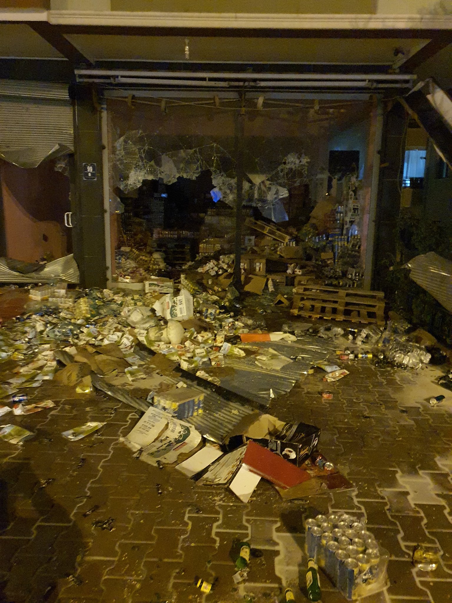 Pogromähnliche Zustände in Ankara: Syrische Geschäfte und Flüchtlinge angegriffen