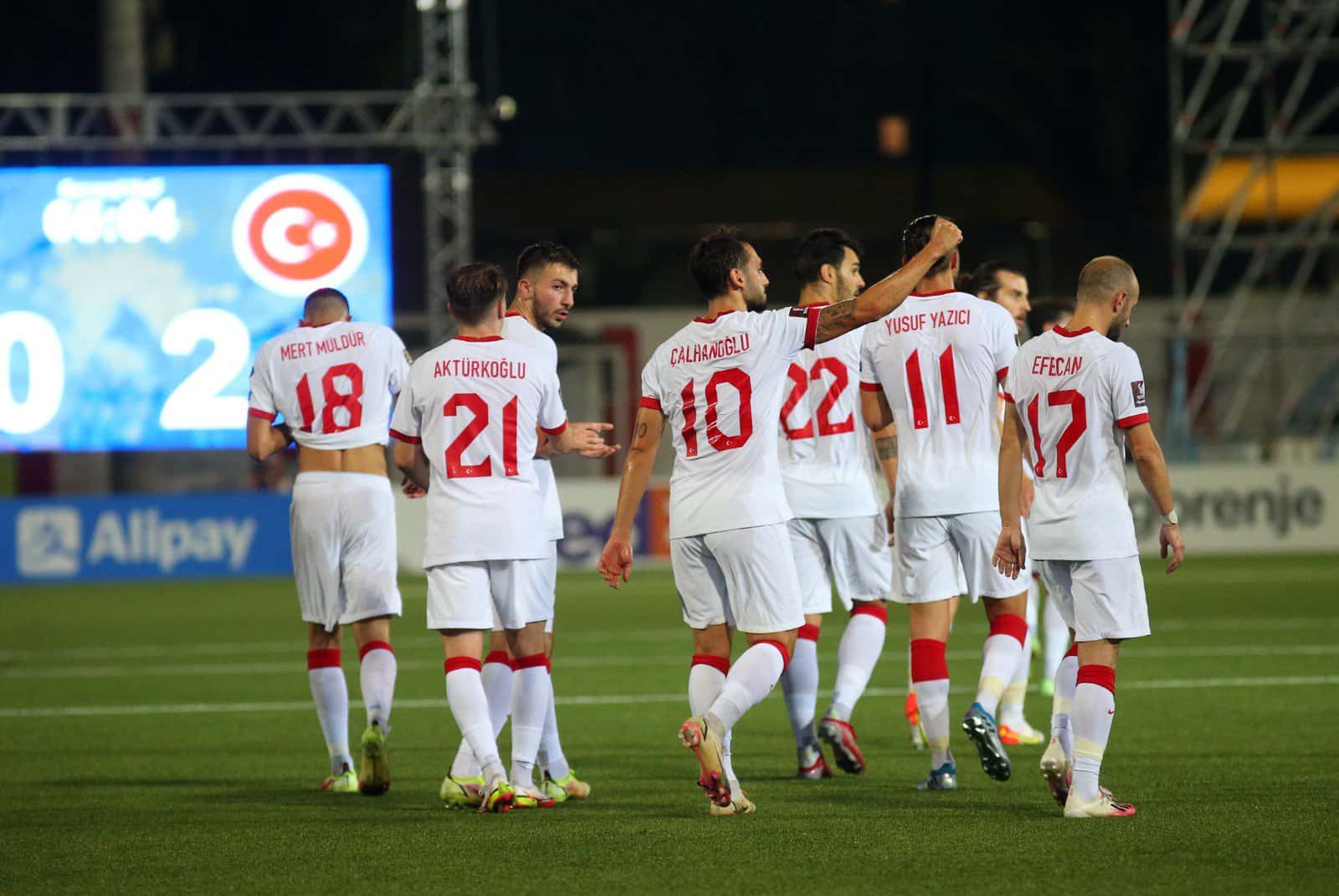 Türkei bezwingt Gibraltar – jetzt geht es nach Amsterdam