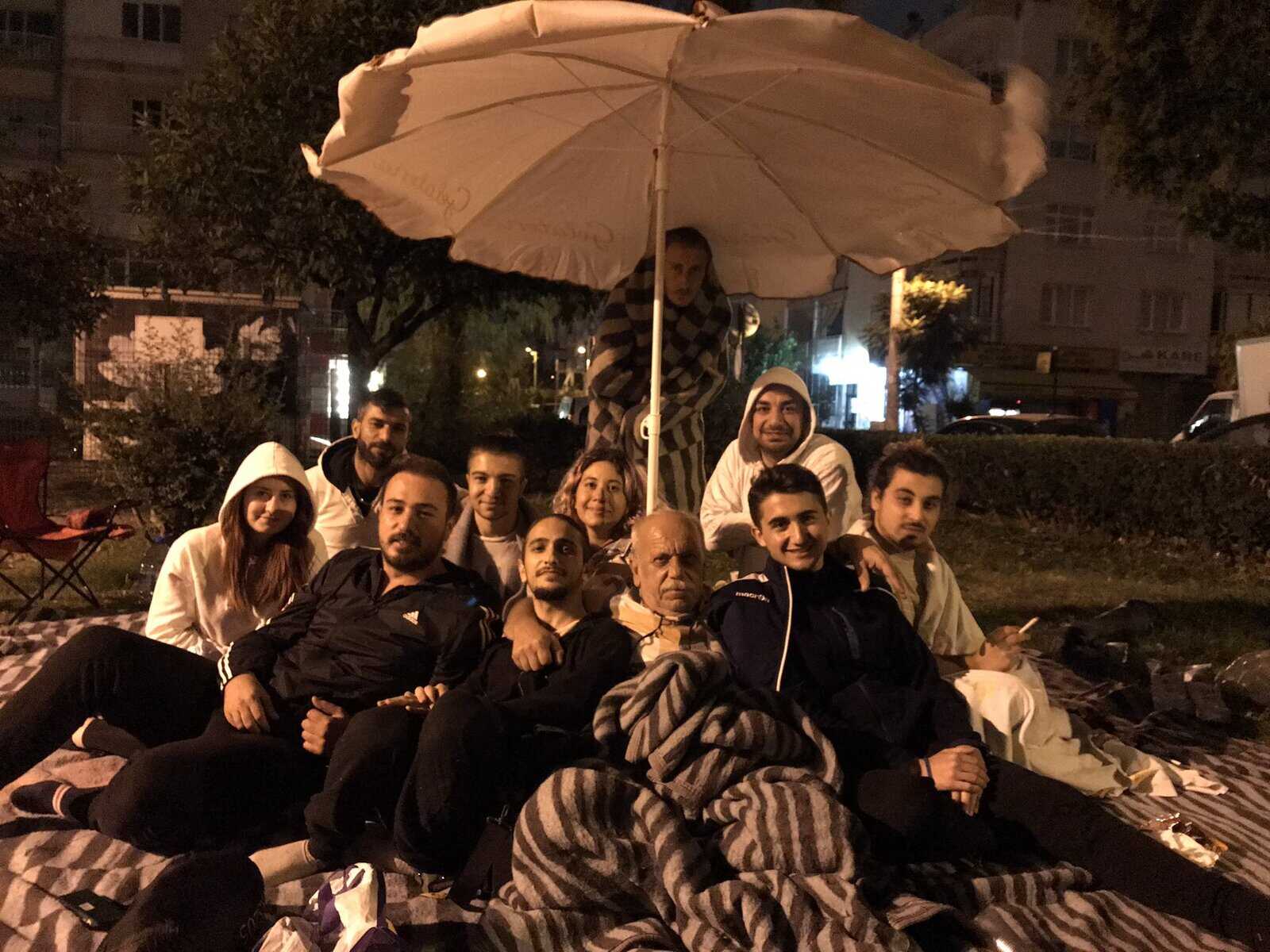 Immobilienkrise in der Türkei: Studierende eröffnen Protestlager