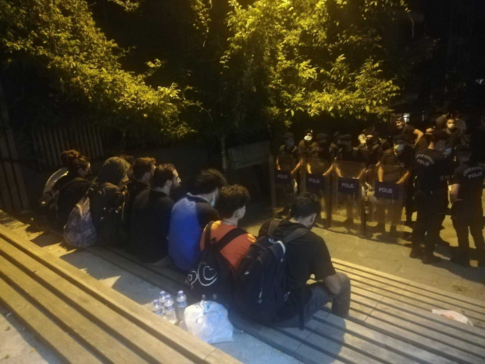 Protest gegen steigende Mieten: Studierende in der Türkei festgenommen