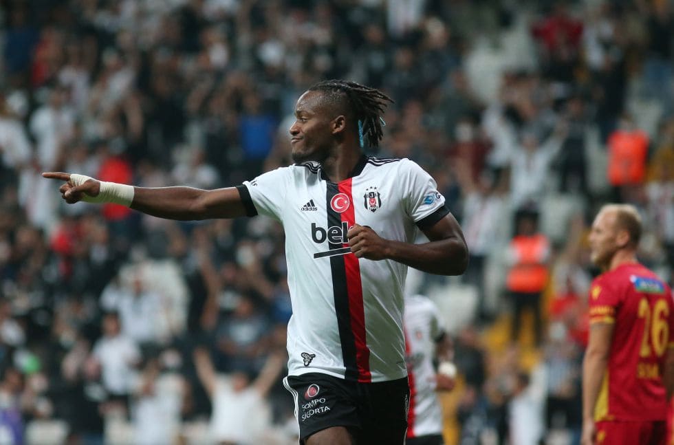 Vor Duell in der Champions League: Beşiktaş souverän, Dortmund zittrig