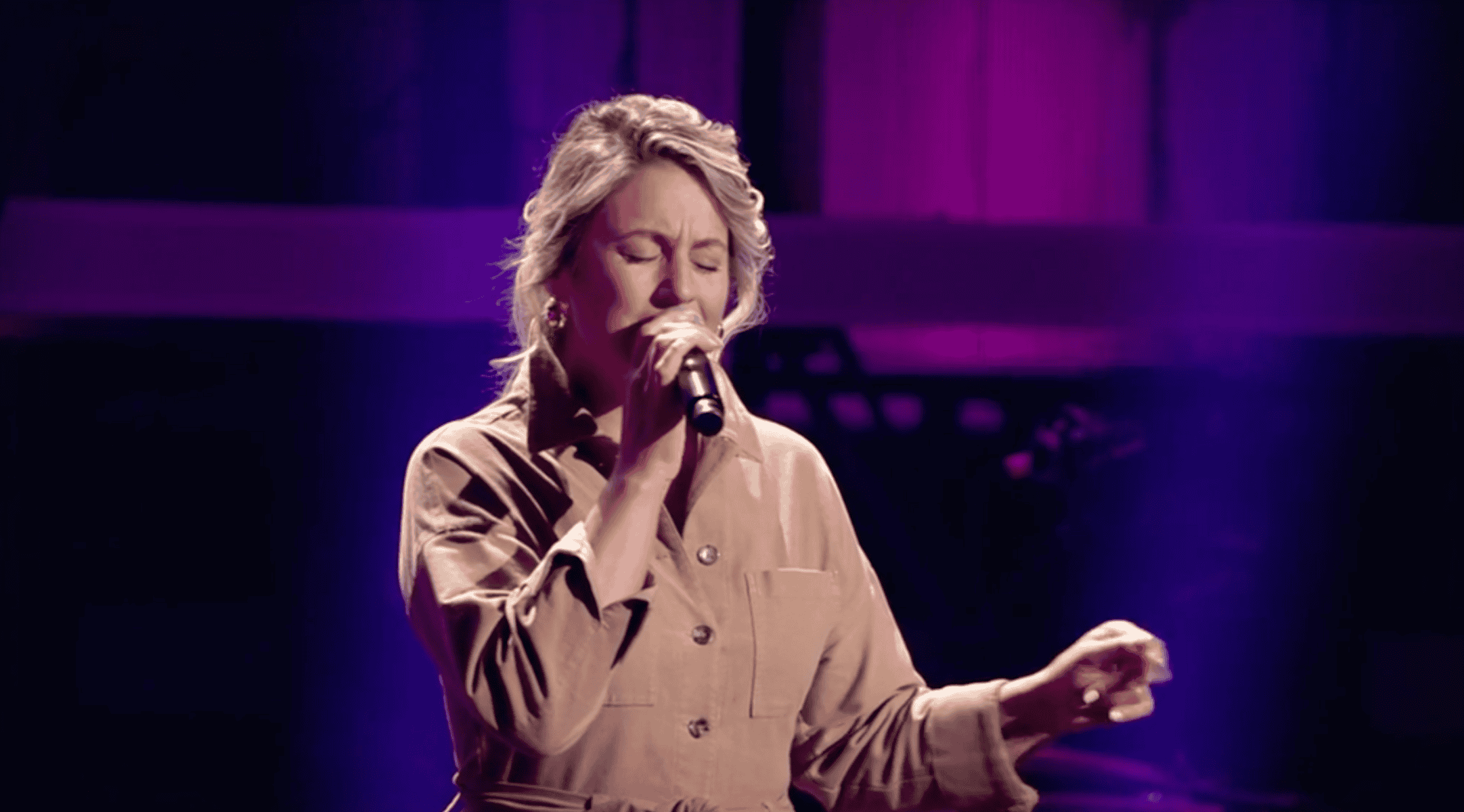 „Gänsehaut“: Zeynep Avcı begeistert mit türkischem Song bei „The Voice of Germany“