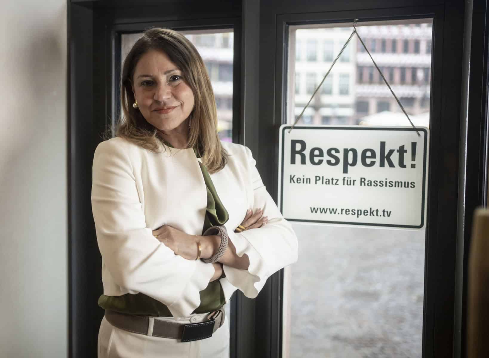 Eskandari-Grünberg: Einst Flüchtling, jetzt Bürgermeisterin in Frankfurt