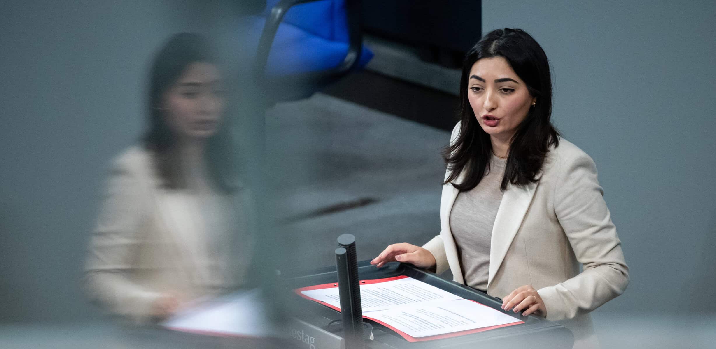 Bald schnellere Einbürgerung und mehrere Pässe möglich?