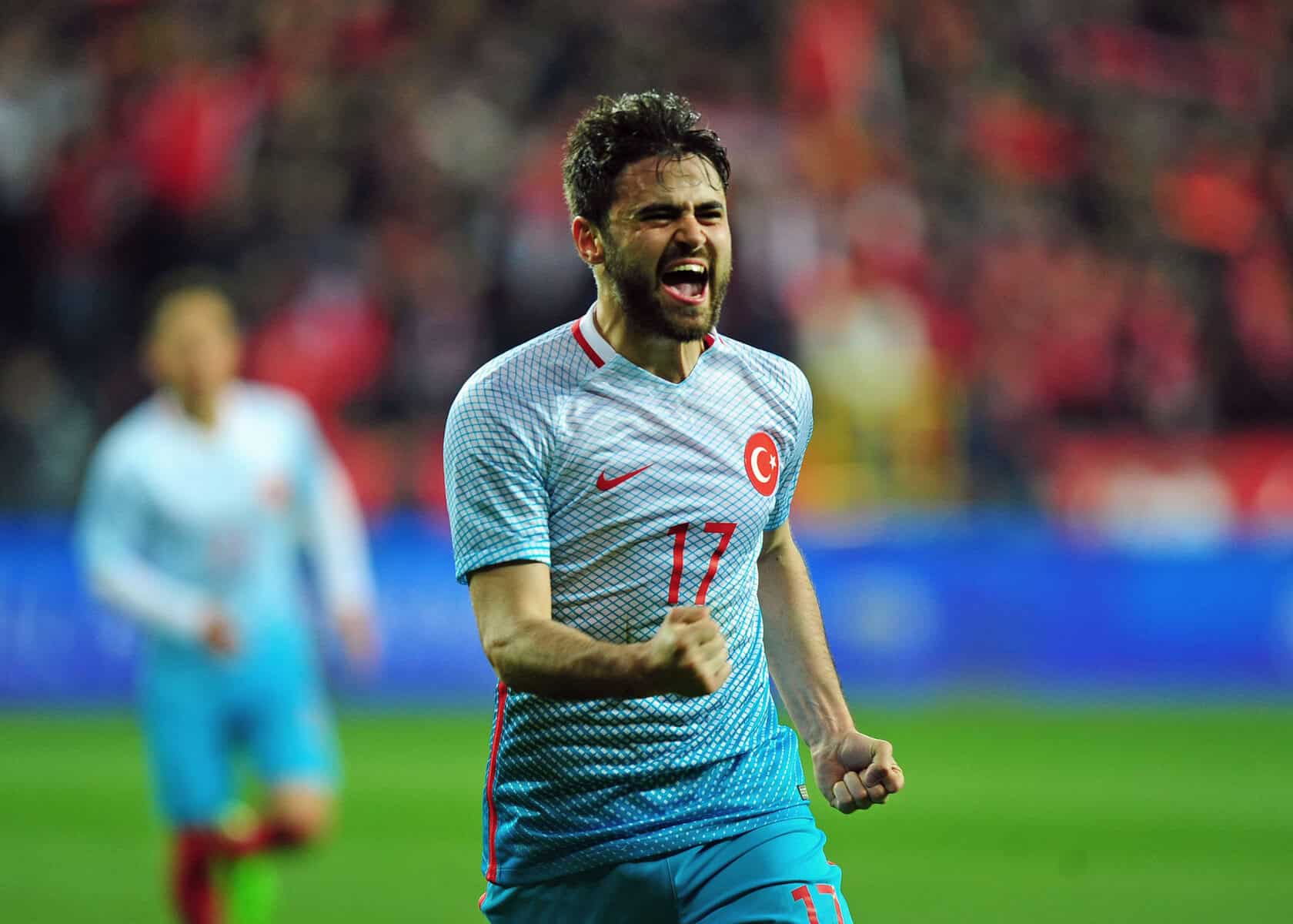 Der türkische Fußball trauert: Nationalspieler Çalık stirbt nach Autounfall