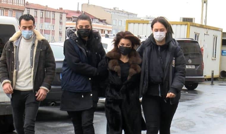 Ochsenstall-Vergleich: Journalistin in der Türkei verhaftet