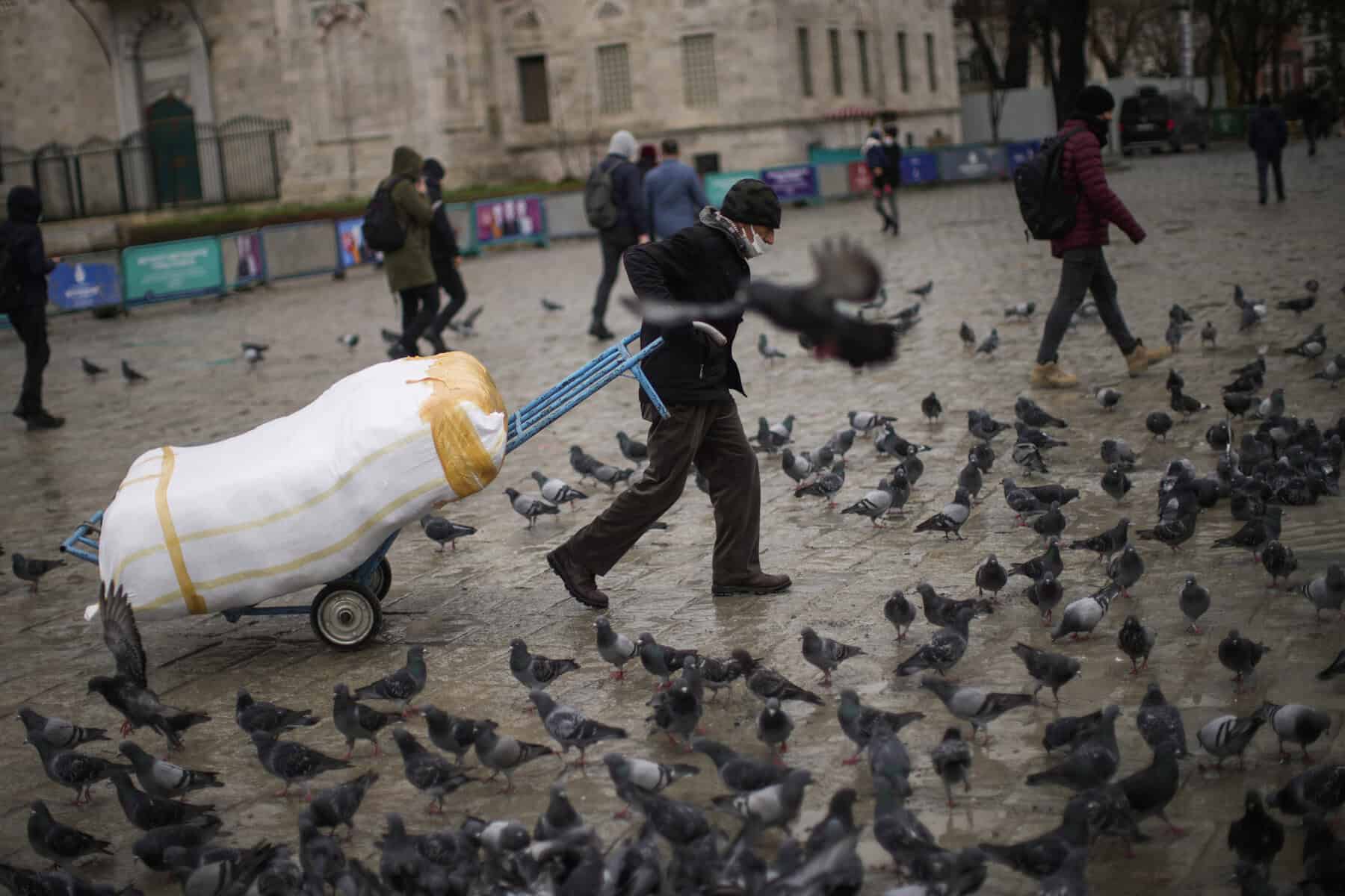 Omikron: Türkei meldet erstmals mehr als 100.000 Fälle