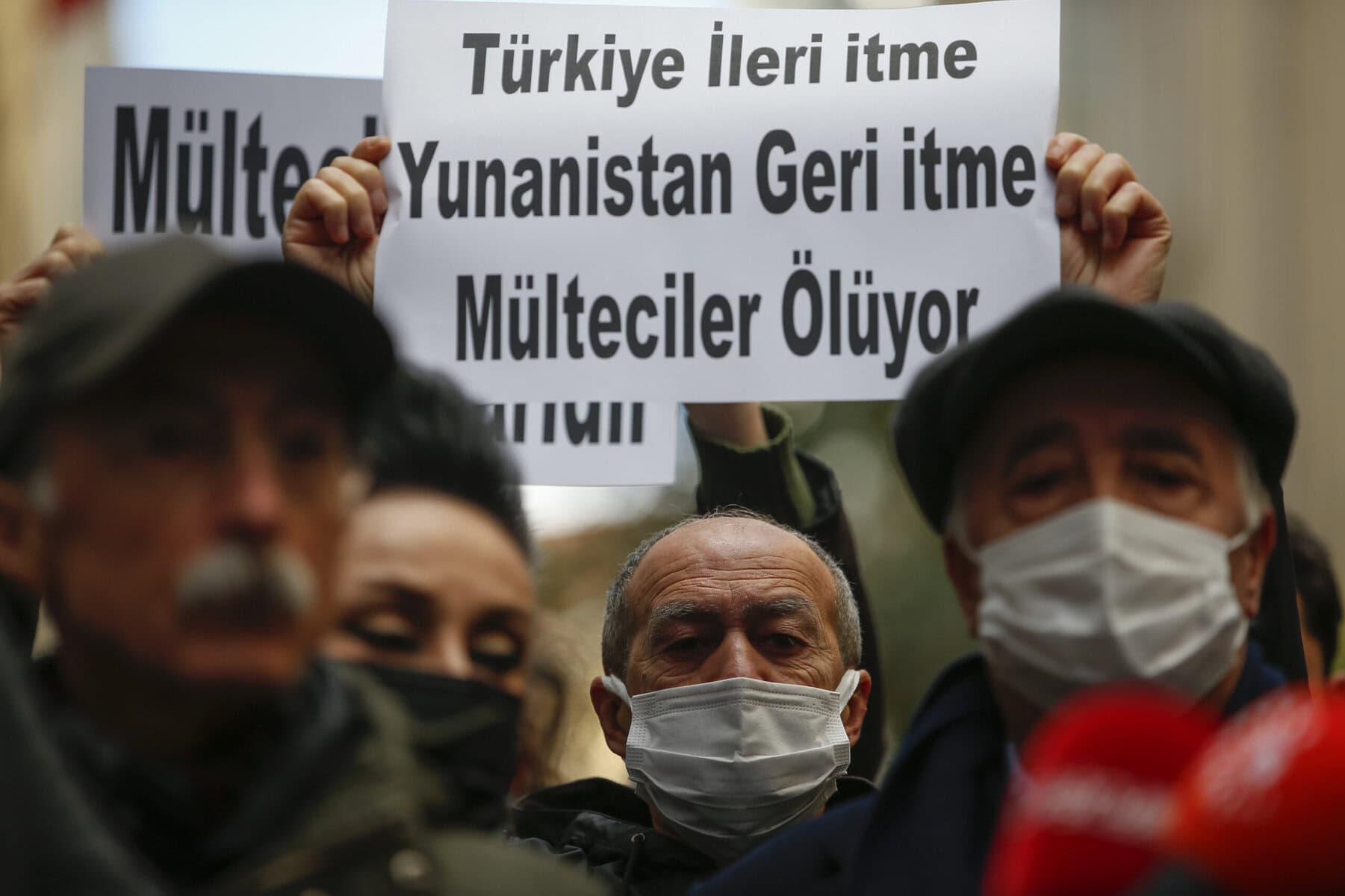 Pushbacks an der türkischen Grenze? UN-Kommissar kritisiert von der EU enttäuschte Griechen