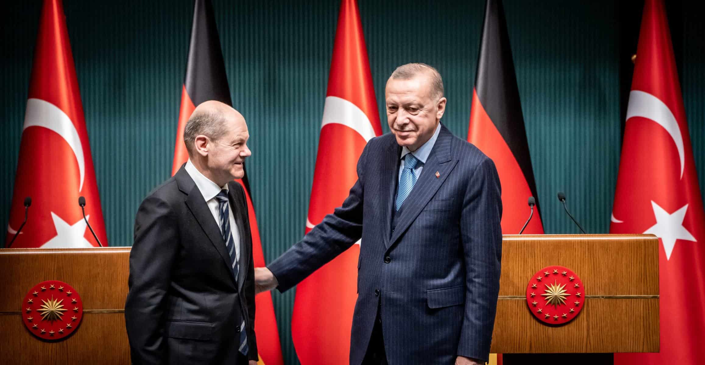 Scholz in der Türkei: Der Krieg schweißt zusammen