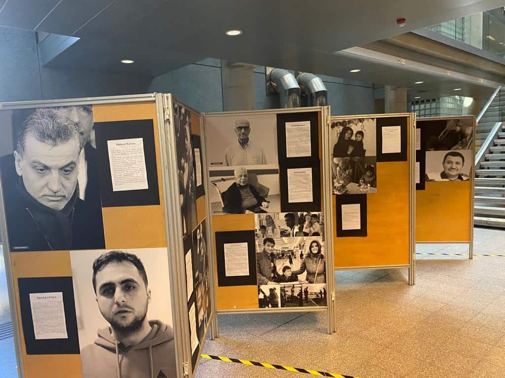 Foto-Ausstellung in Graz gedenkt türkischen Häftlingen