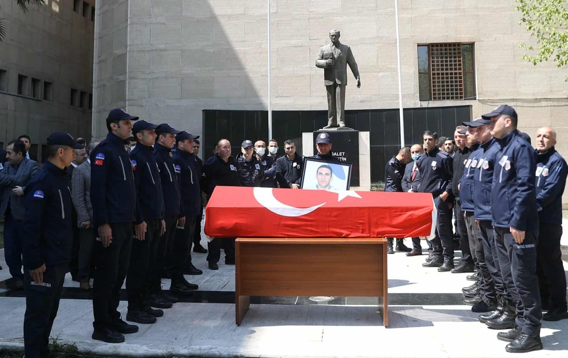 Todesfall nach Explosion: Erdoğan spricht von Terror