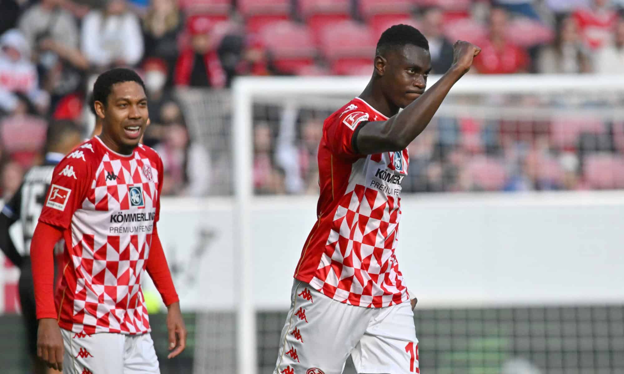 Novum in der Bundesliga: Schiedsrichter ermöglichen Spielern das Fastenbrechen