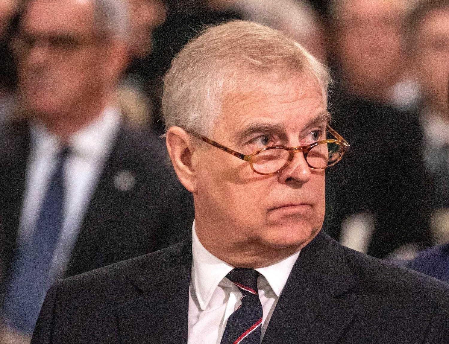 An die Frau eines Ex-AKP-Abgeordneten: Prinz Andrew zahlt Geld zurück