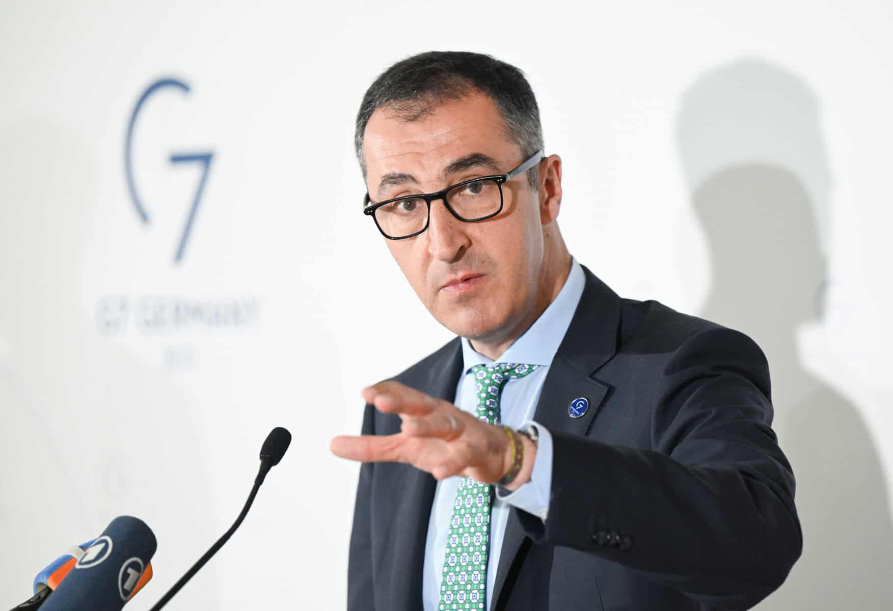 Özdemir kritisiert Indiens Ausfuhrstopp für Weizen