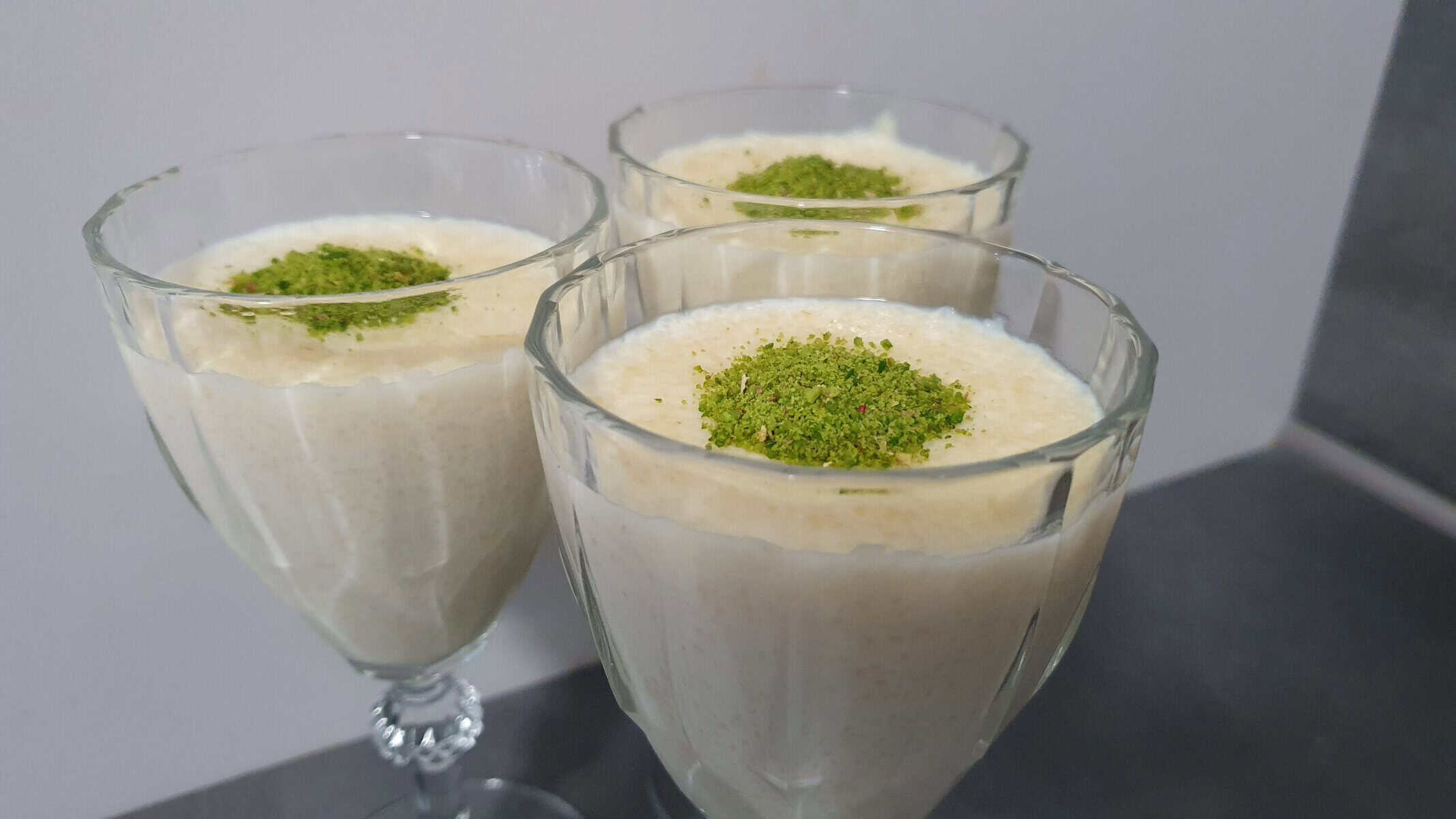 Türkischer Grießpudding: Das 15-Minuten-Rezept