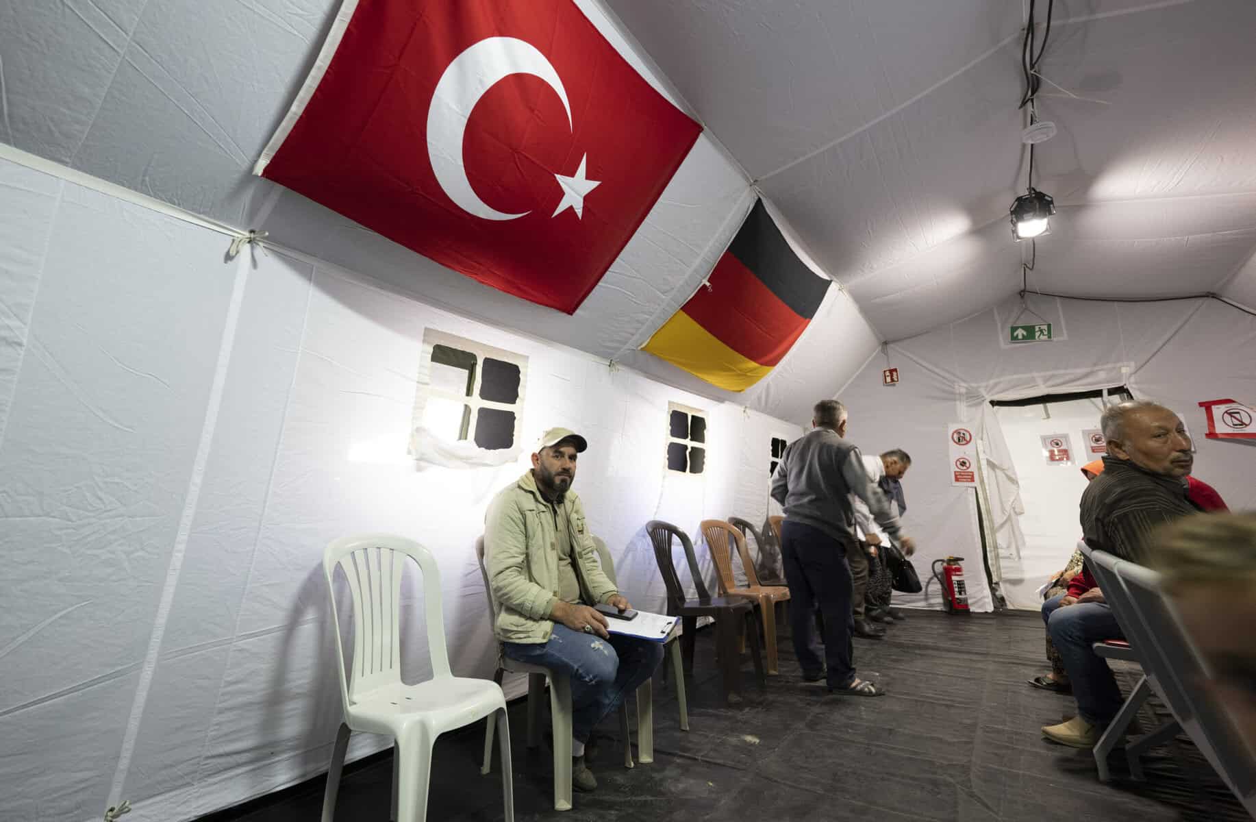 Krankenversorgung im Zelt – Bundeswehr in türkischem Erdbebengebiet