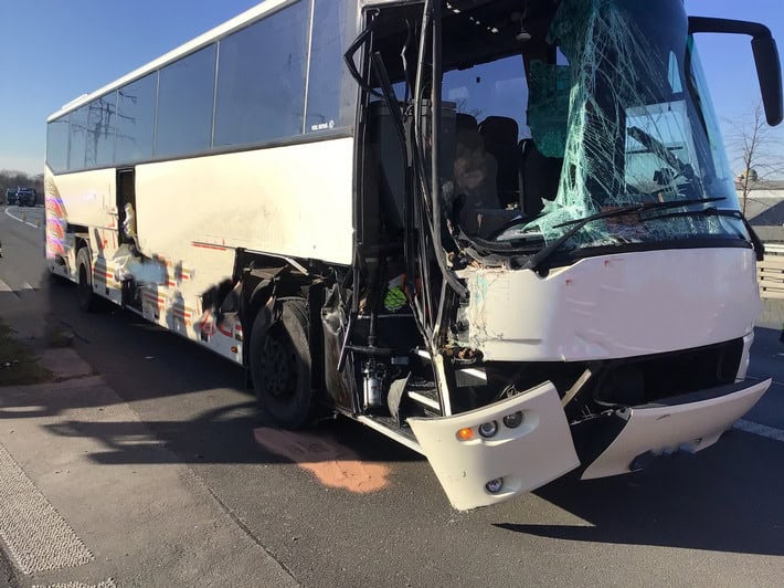 Deutsche Urlauberin und Fahrer sterben nach Unfall in der Türkei
