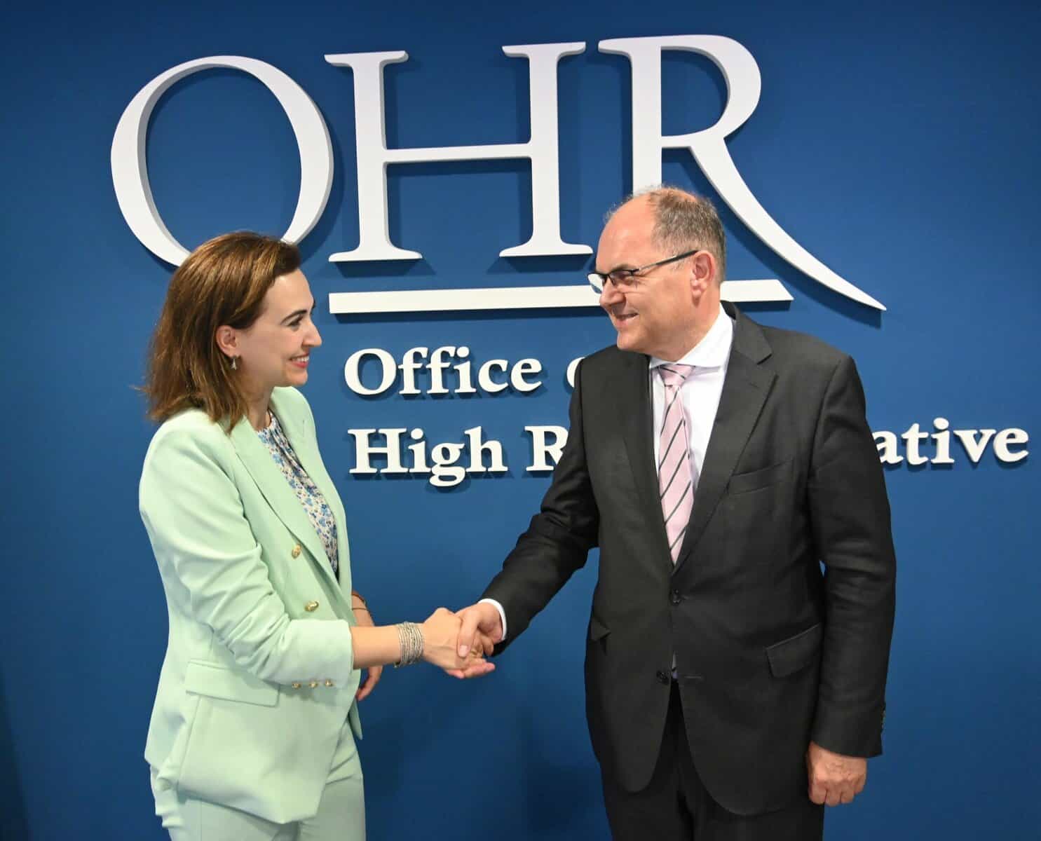 Wutausbruch vor laufender Kamera: Darum rechnete Schmidt mit bosnischen Politikern und Medien ab